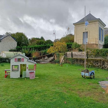 Domaine De L'Etangsort Hotel Courdemanche  Exterior foto